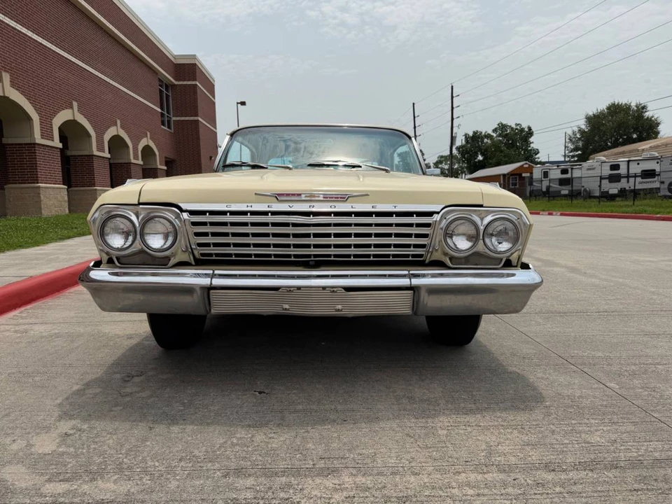 1962 Chevrolet Impala SS 3rd Gen - Image 3 of 16