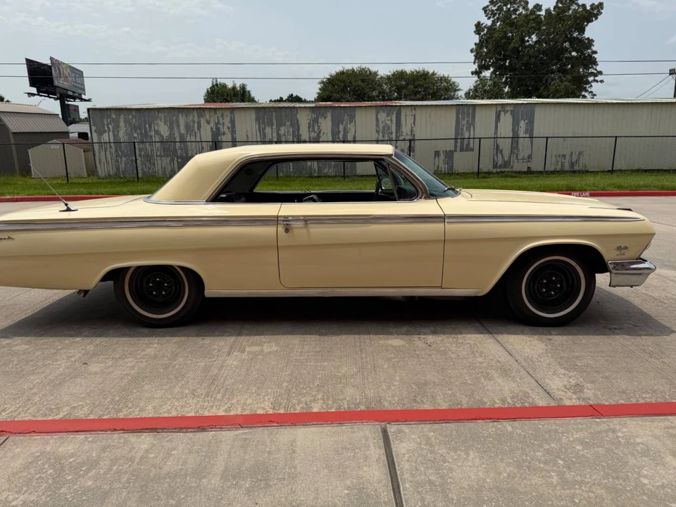 1962 Chevrolet Impala SS 3rd Gen - Image 9 of 16