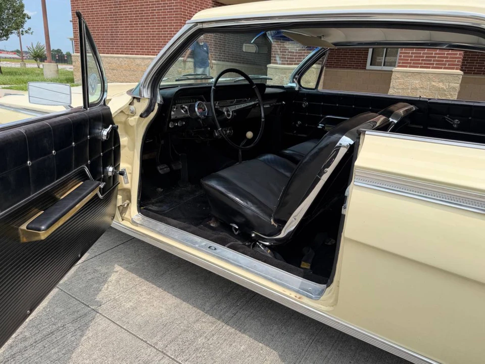 1962 Chevrolet Impala SS 3rd Gen - Image 14 of 16