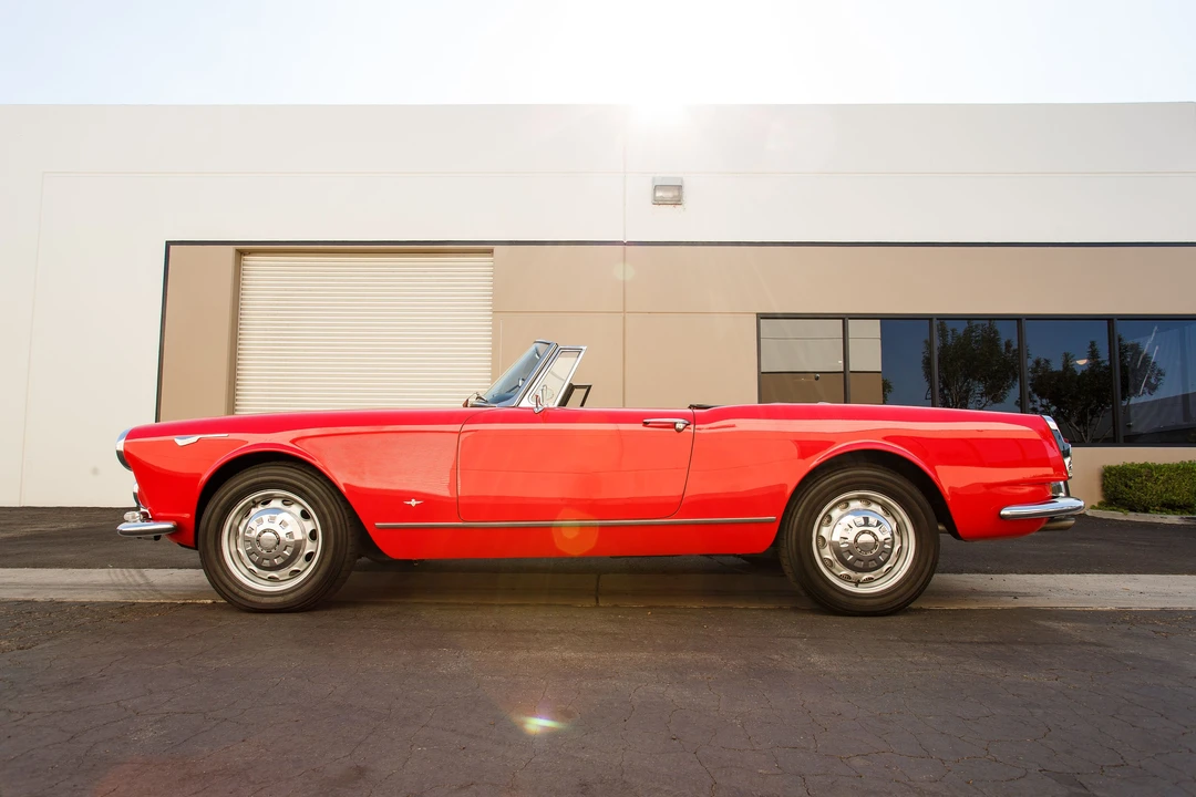 1963 Alfa Romeo 2600 - Image 14 of 31