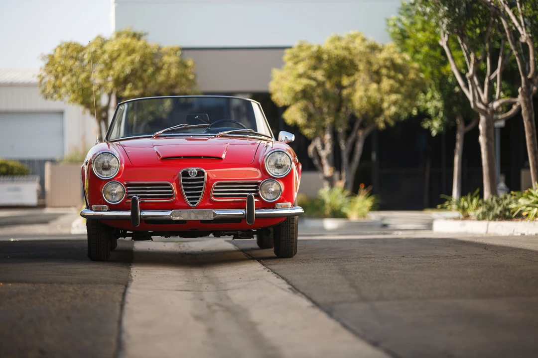 1963 Alfa Romeo 2600 - Image 30 of 31
