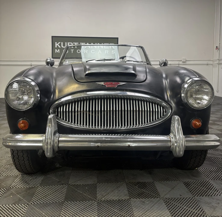 1963 Austin-Healey 3000 Mark II - Image 3 of 31