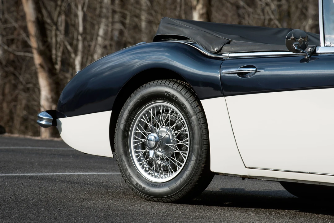 1963 Austin-Healey 3000 Mark II - Image 16 of 16