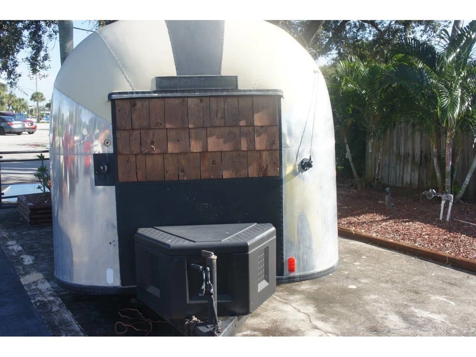1963 Airstream - Image 4 of 26