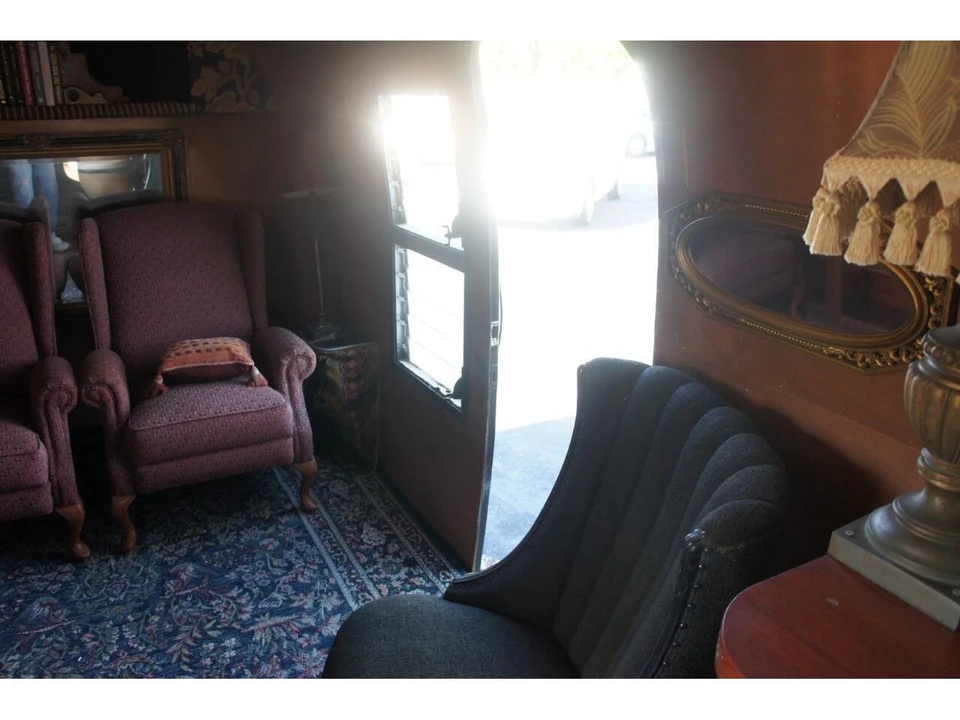 1963 Airstream - Image 17 of 26