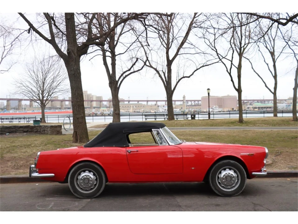 1963 Alfa Romeo 2600 - Image 2 of 5