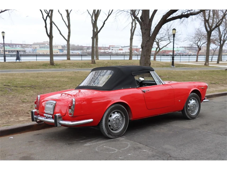1963 Alfa Romeo 2600 - Image 3 of 5