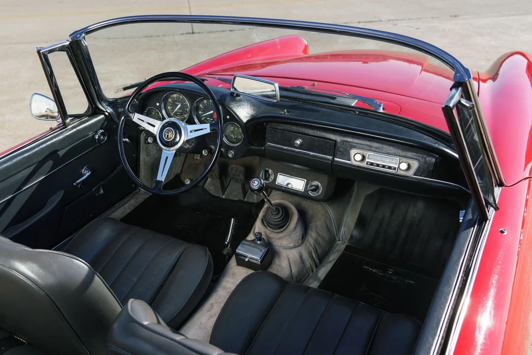 1963 Alfa Romeo 2600 - Image 29 of 31