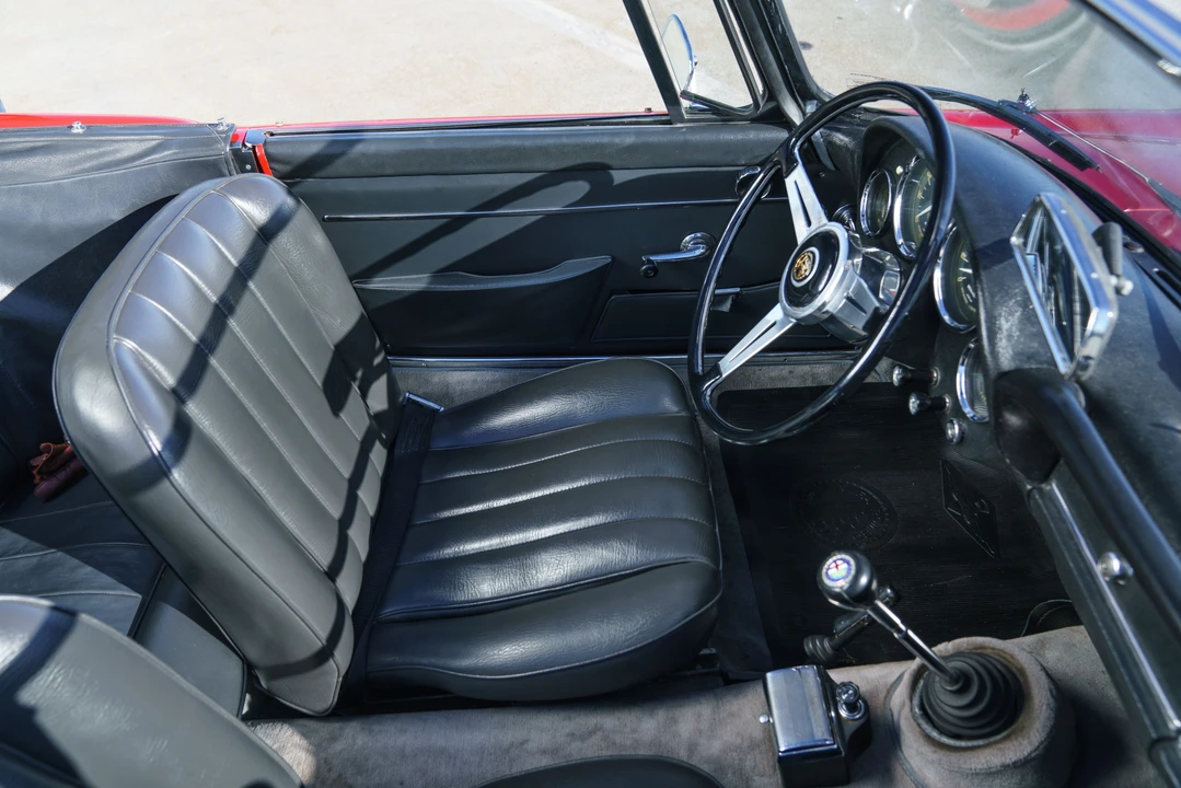 1963 Alfa Romeo 2600 - Image 31 of 31