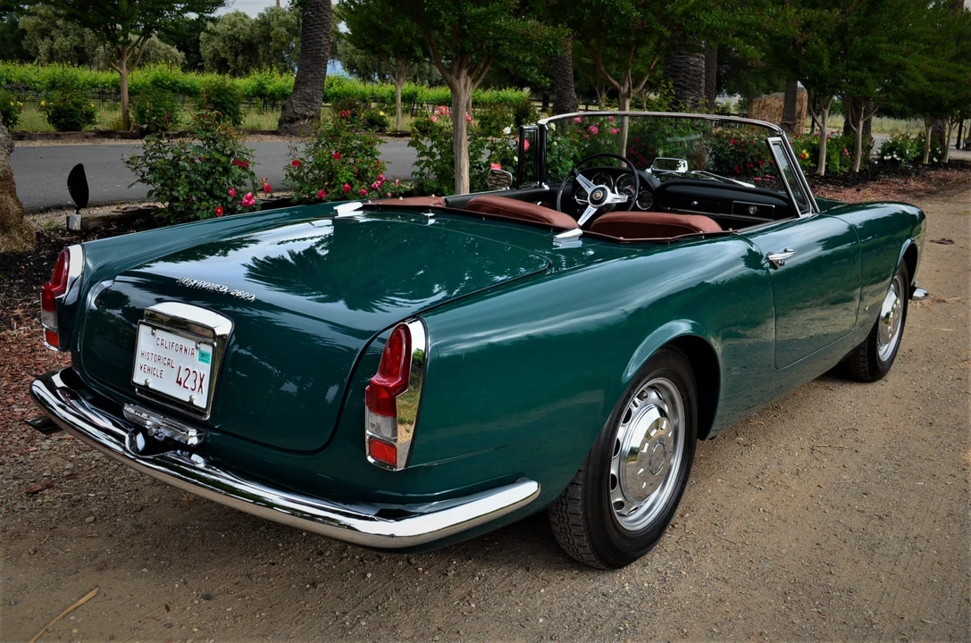 1963 Alfa Romeo 2600 - Image 4 of 31