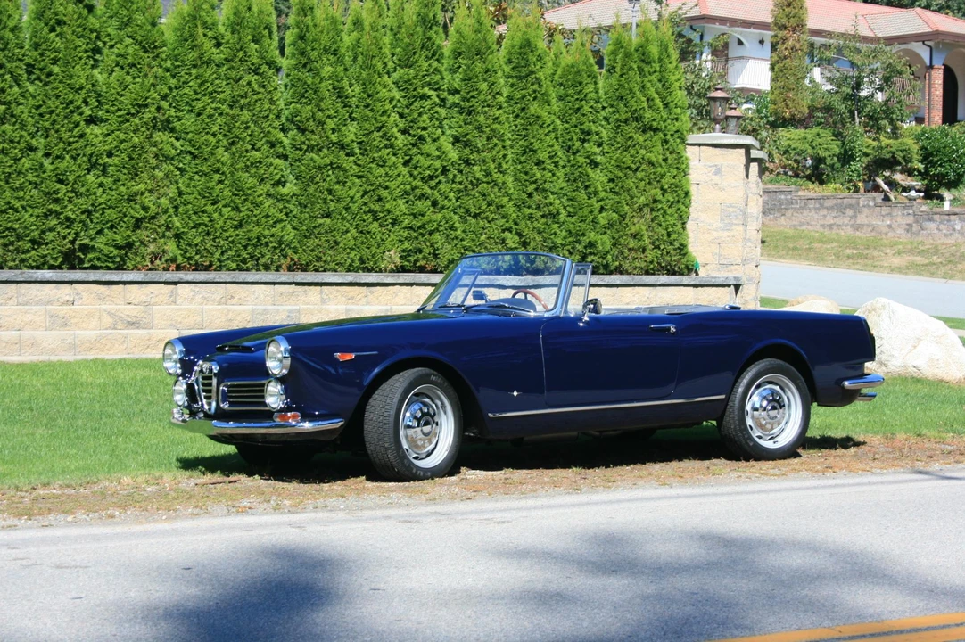 1963 Alfa Romeo 2600 - Image 13 of 31