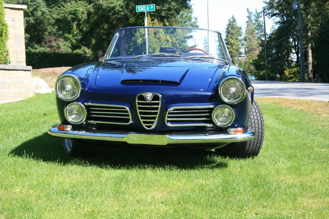 1963 Alfa Romeo 2600 - Image 11 of 31