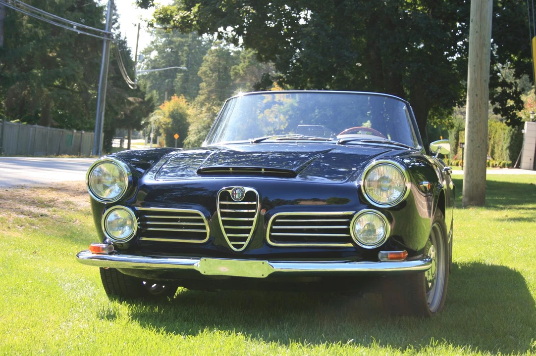 1963 Alfa Romeo 2600 - Image 12 of 31