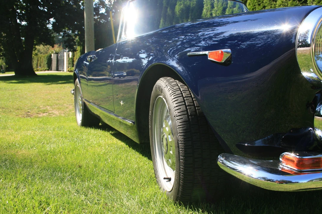1963 Alfa Romeo 2600 - Image 21 of 31