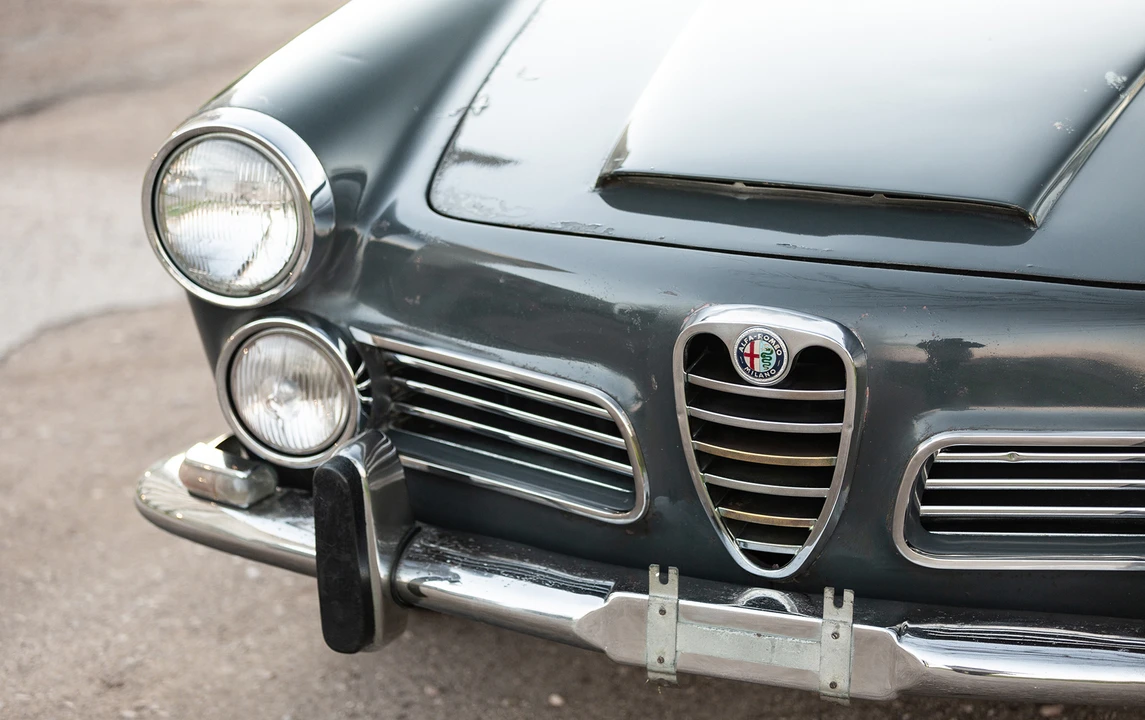 1963 Alfa Romeo 2600 - Image 14 of 23