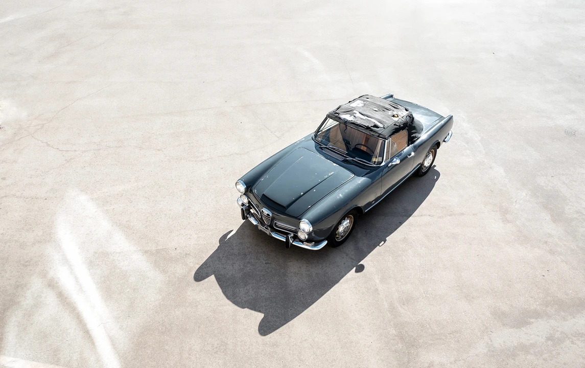 1963 Alfa Romeo 2600 - Image 13 of 23