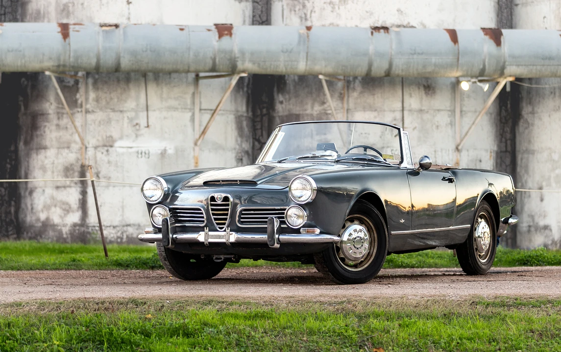 1963 Alfa Romeo 2600 - Image 8 of 23