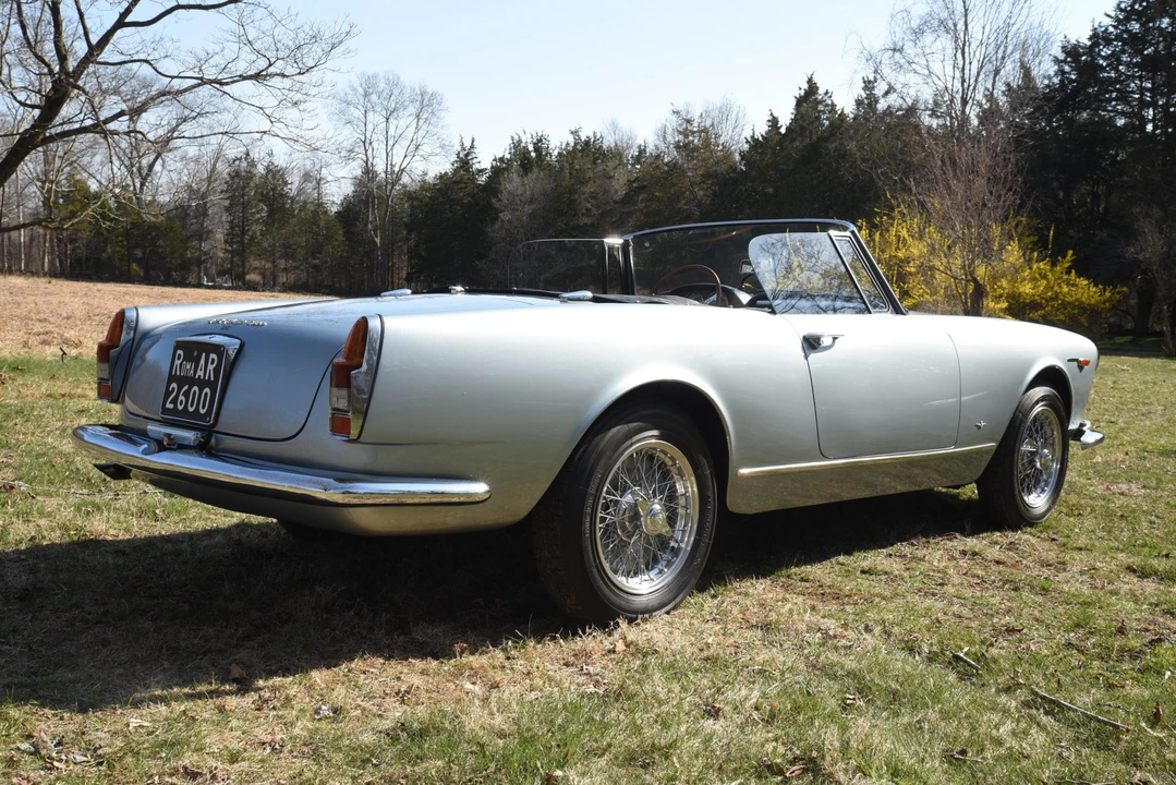 1963 Alfa Romeo 2600 - Image 15 of 31