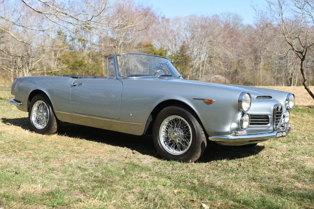1963 Alfa Romeo 2600 - Image 20 of 31