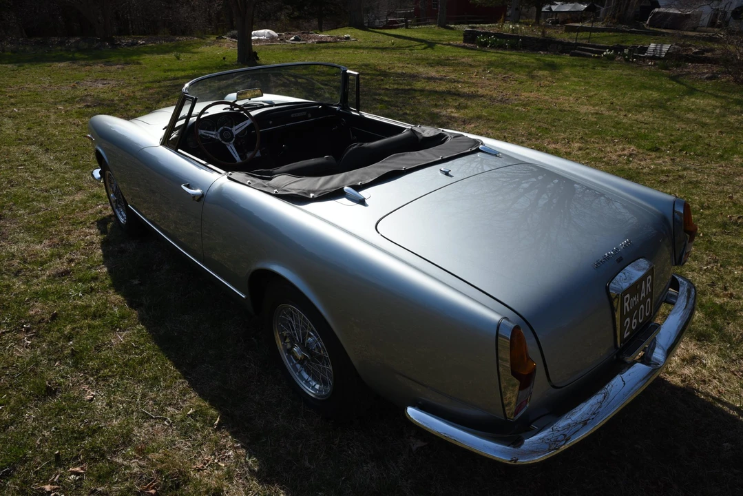 1963 Alfa Romeo 2600 - Image 8 of 31