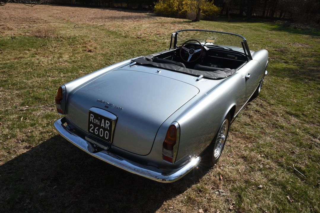 1963 Alfa Romeo 2600 - Image 13 of 31