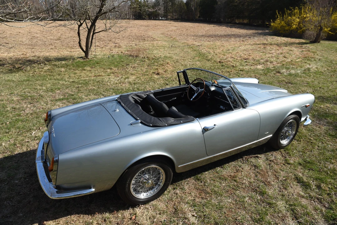 1963 Alfa Romeo 2600 - Image 14 of 31