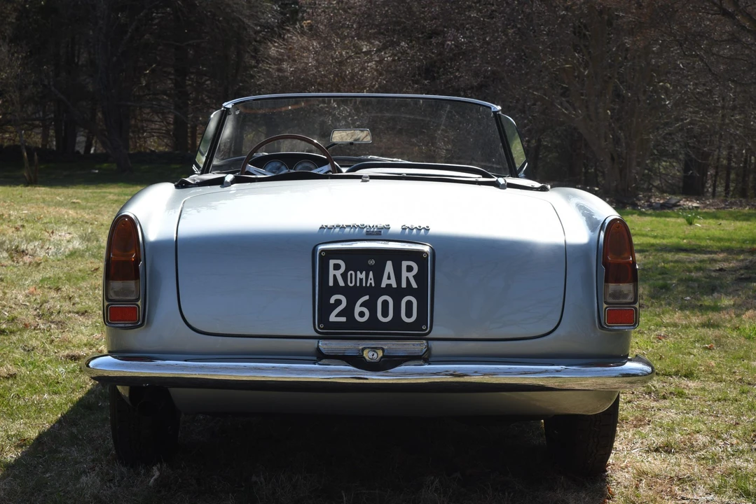 1963 Alfa Romeo 2600 - Image 10 of 31