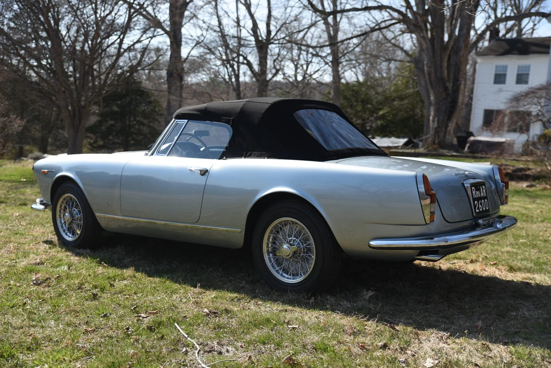 1963 Alfa Romeo 2600 - Image 27 of 31