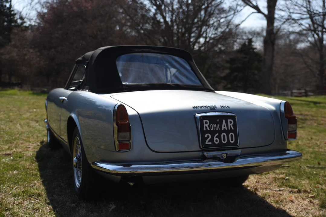 1963 Alfa Romeo 2600 - Image 28 of 31