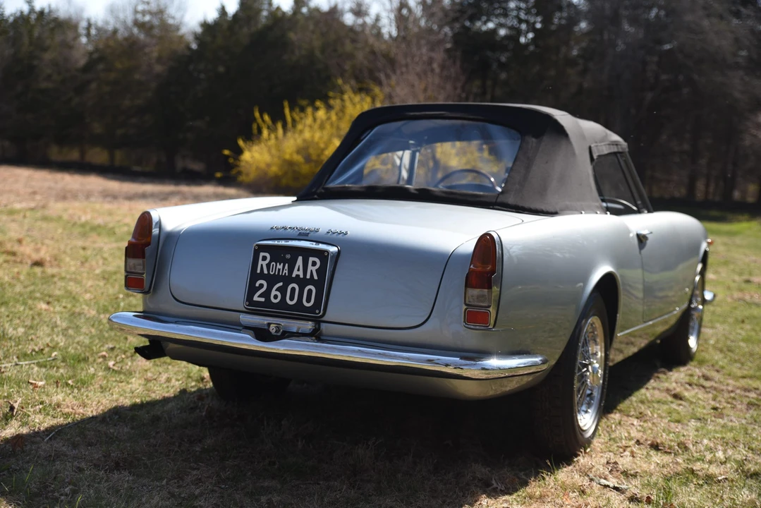 1963 Alfa Romeo 2600 - Image 30 of 31