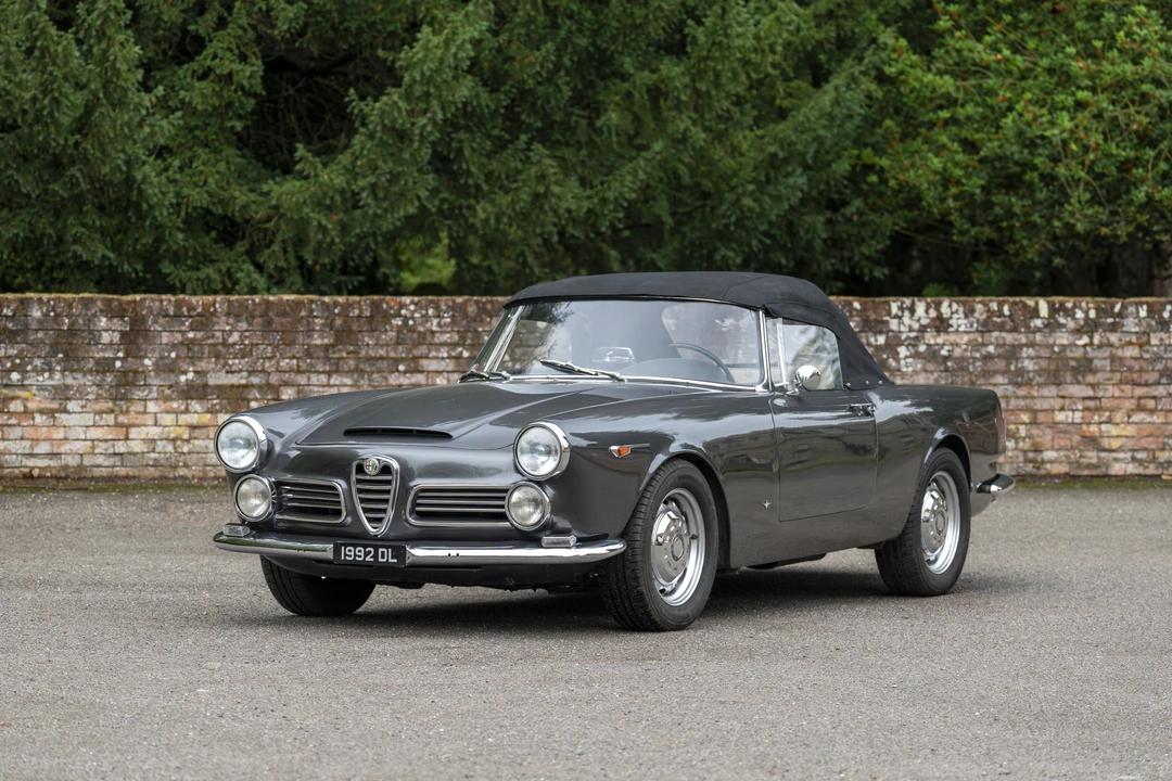1963 Alfa Romeo 2600 - Image 18 of 31
