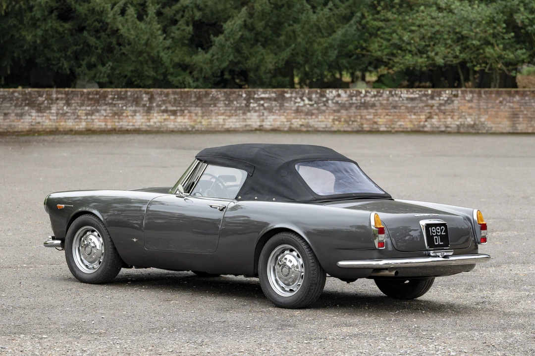 1963 Alfa Romeo 2600 - Image 16 of 31