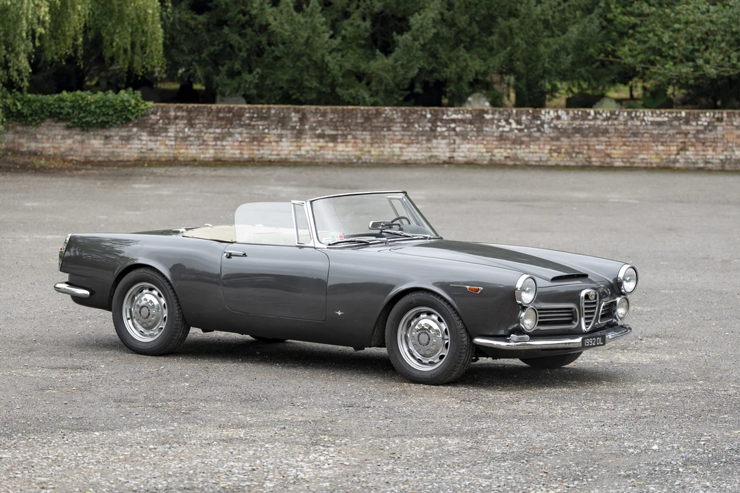 1963 Alfa Romeo 2600 - Image 3 of 31