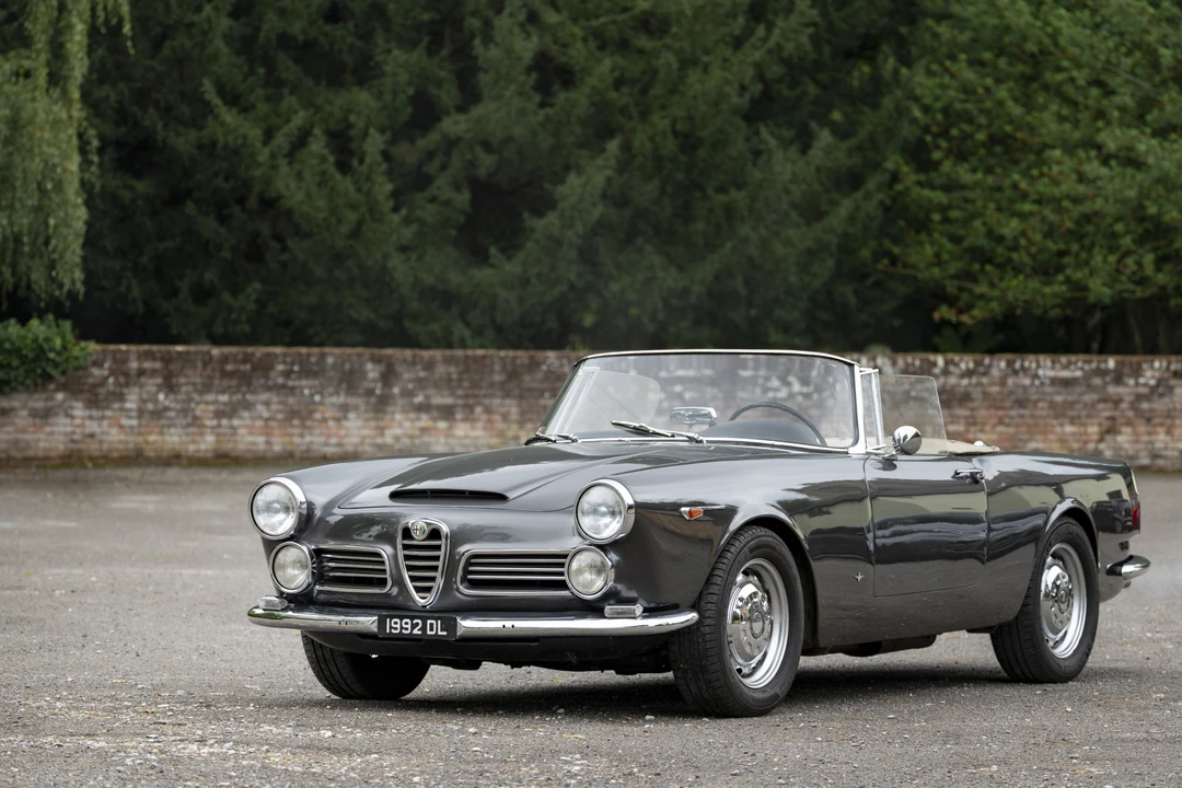 1963 Alfa Romeo 2600 - Image 9 of 31