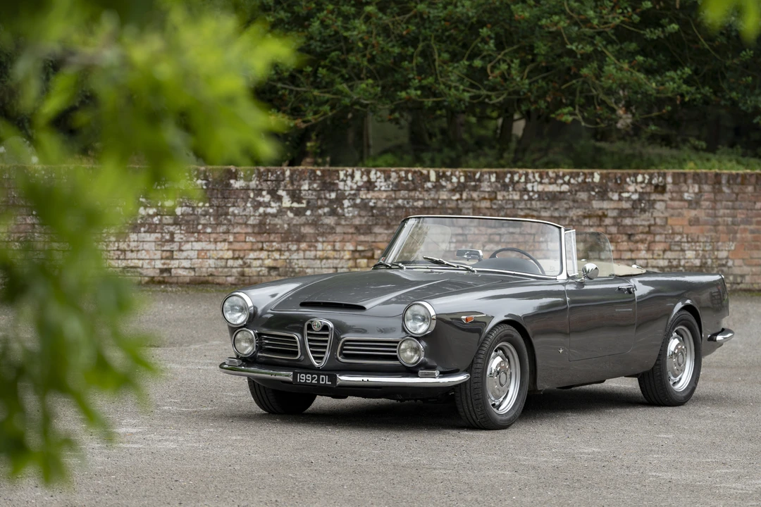 1963 Alfa Romeo 2600 - Image 11 of 31