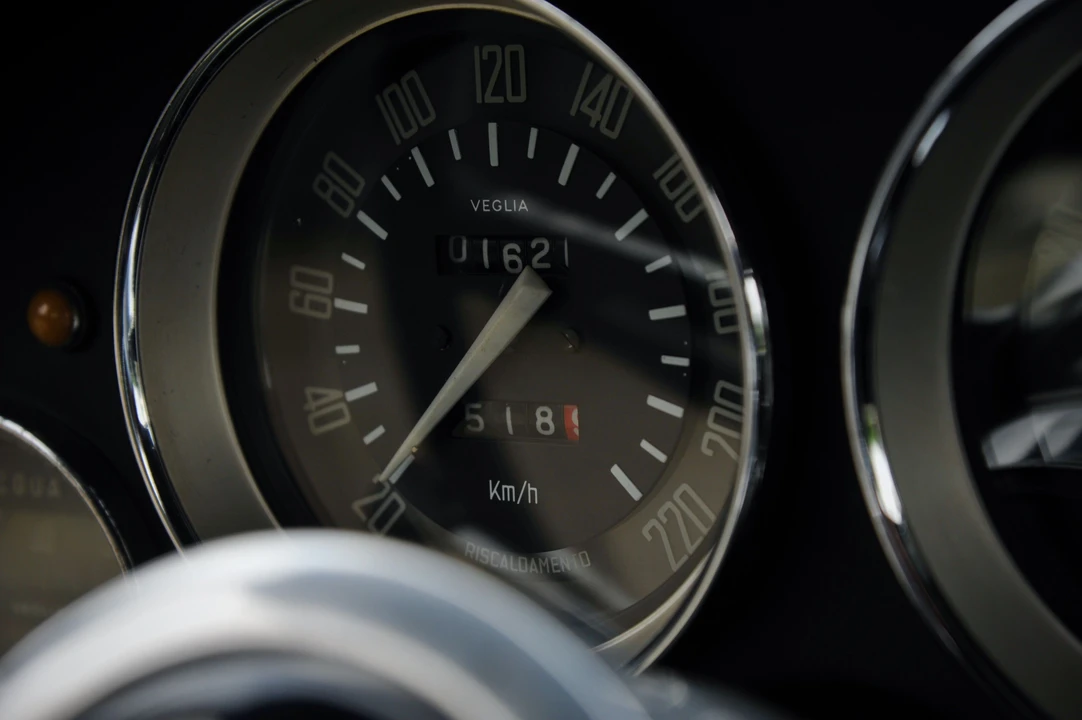 1963 Alfa Romeo 2600 - Image 10 of 24