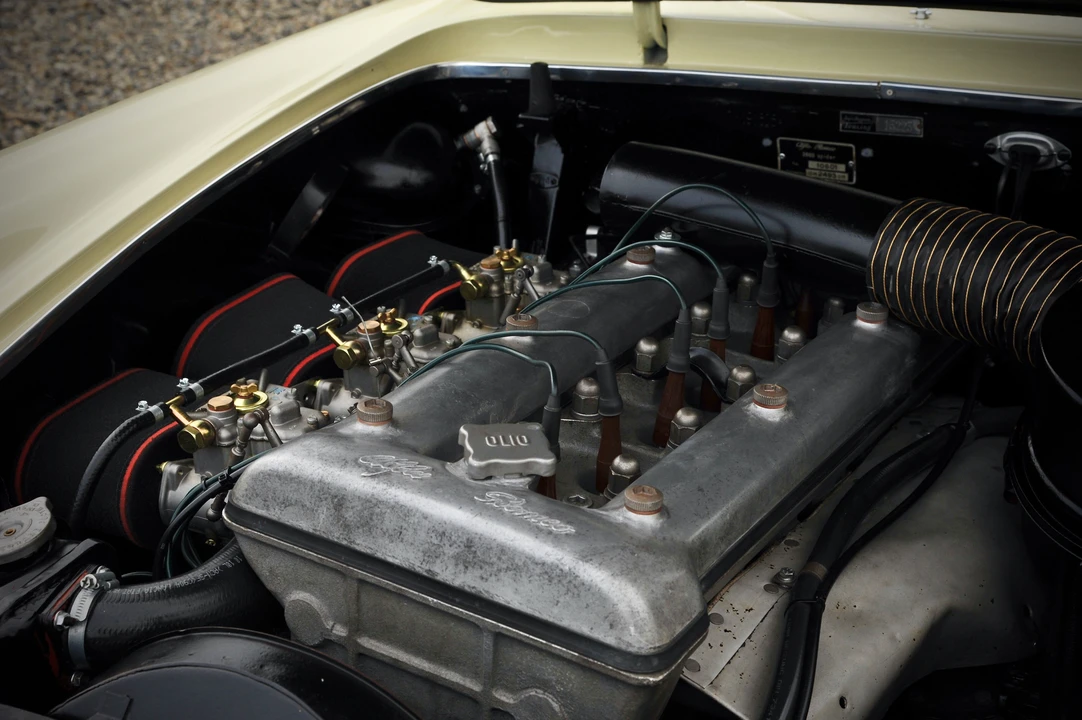 1963 Alfa Romeo 2600 - Image 14 of 24