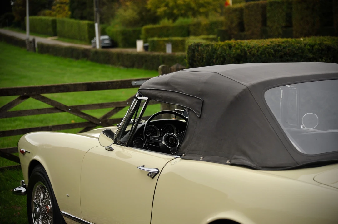 1963 Alfa Romeo 2600 - Image 21 of 24