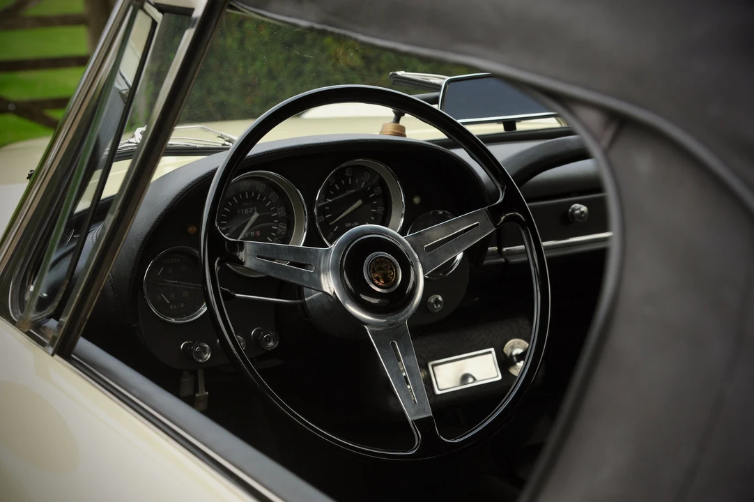 1963 Alfa Romeo 2600 - Image 11 of 24