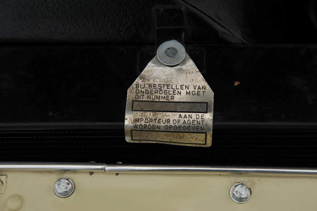 1963 Alfa Romeo 2600 - Image 18 of 24