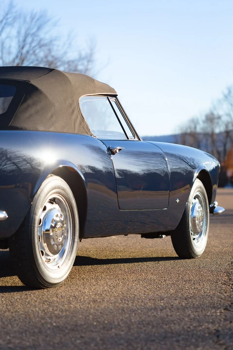 1963 Alfa Romeo 2600 - Image 29 of 31