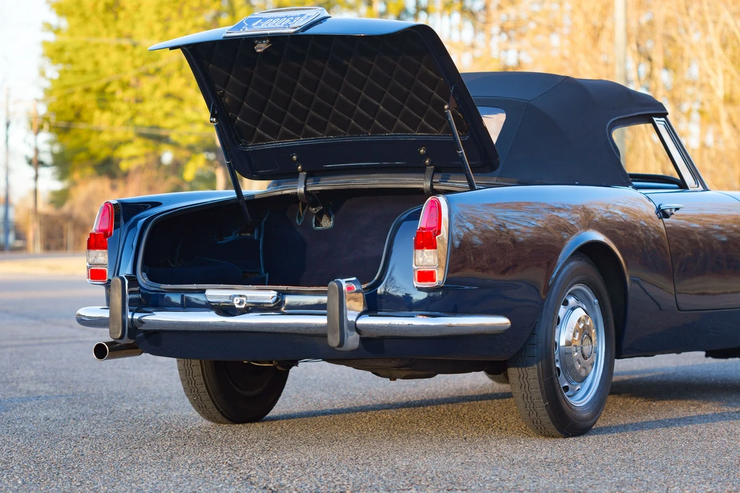 1963 Alfa Romeo 2600 - Image 30 of 31