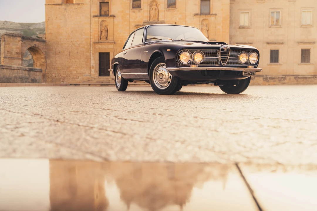 1963 Alfa Romeo 2600 - Image 27 of 31