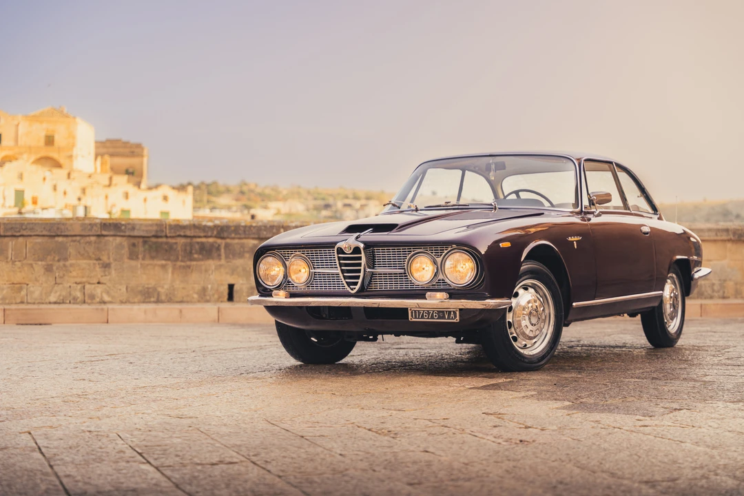 1963 Alfa Romeo 2600 - Image 12 of 31