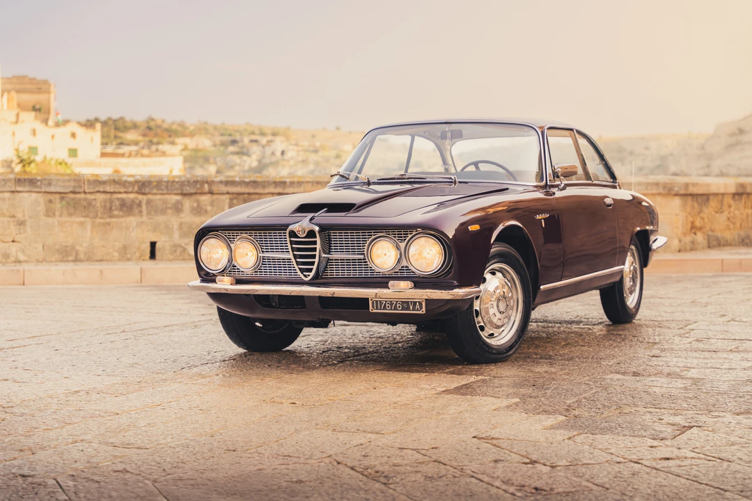 1963 Alfa Romeo 2600 - Image 15 of 31