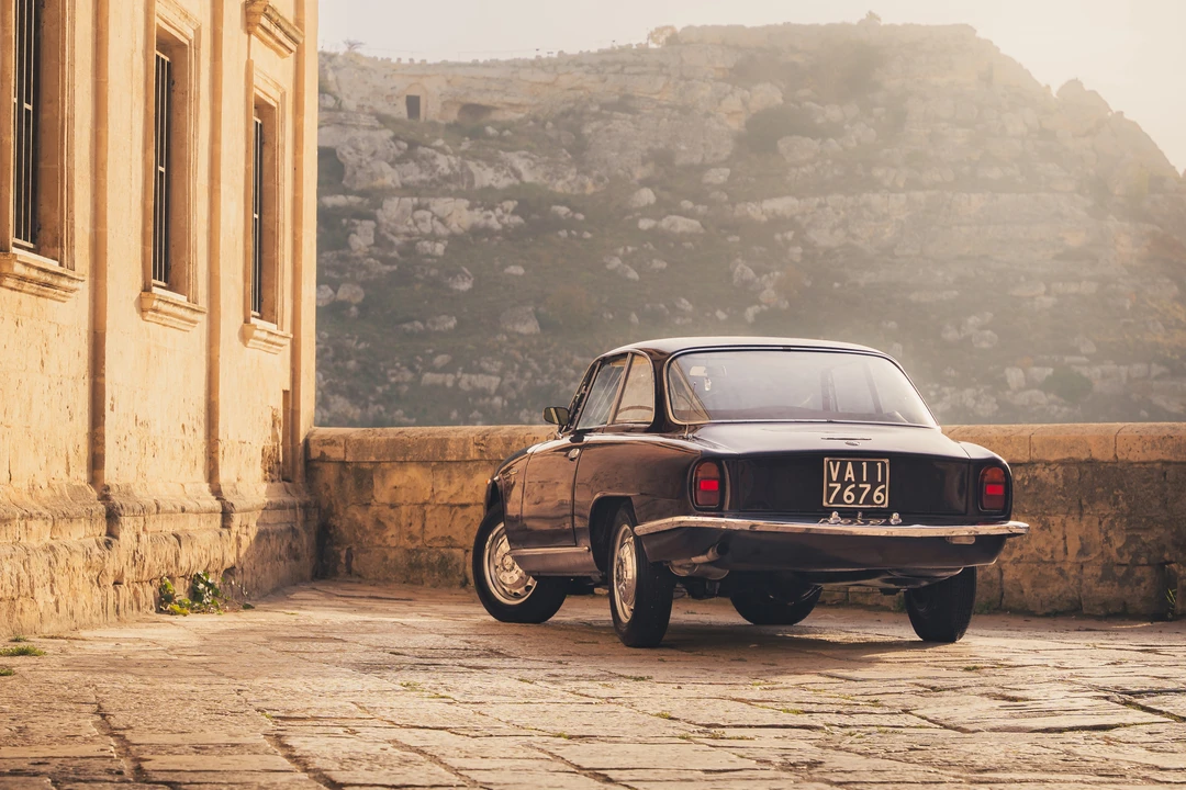 1963 Alfa Romeo 2600 - Image 30 of 31
