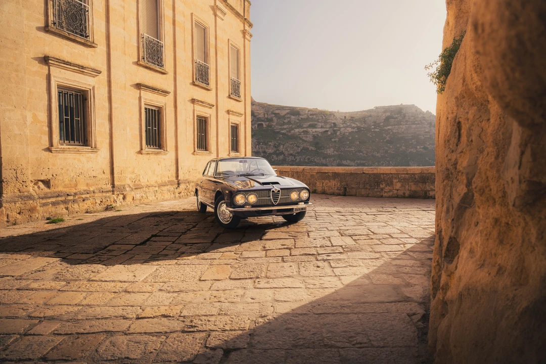 1963 Alfa Romeo 2600 - Image 31 of 31