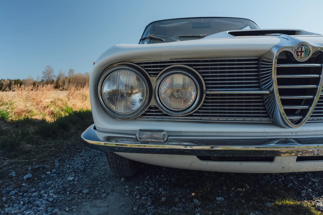 1963 Alfa Romeo 2600 - Image 17 of 31