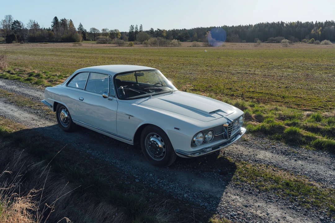 1963 Alfa Romeo 2600 - Image 3 of 31
