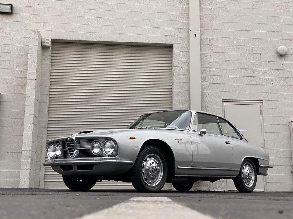 1963 Alfa Romeo 2600 - Image 5 of 31